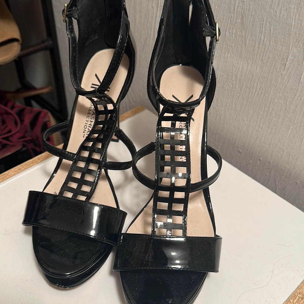 Black Kardashian Heels